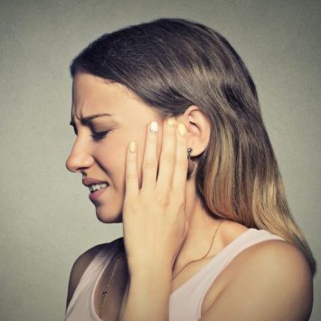 Tips to Treat Sore Throat and Ear Pain